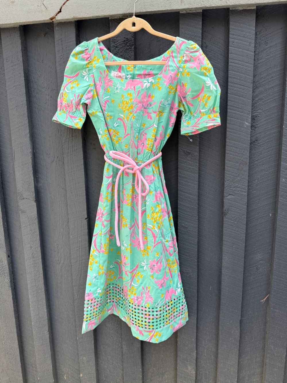 Vintage Lilly Pulitzer Mint Green, pink and yellow Floral Puff Sleeve Dress 6/8